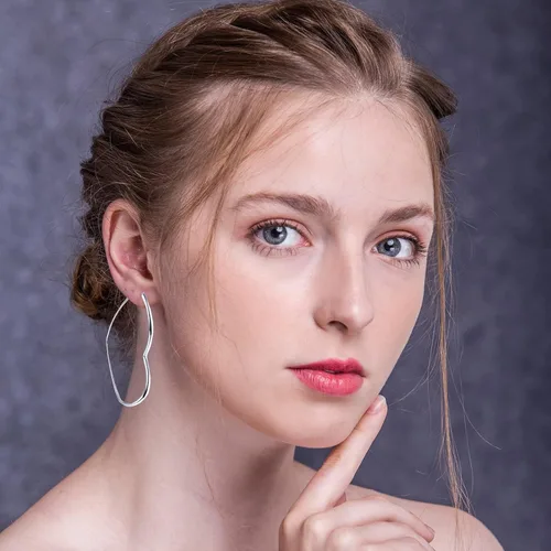 Miniatura 2 de Aretes de aro, joyería de moda, aretes de aro grandes geométricos con forma de corazón para mujer