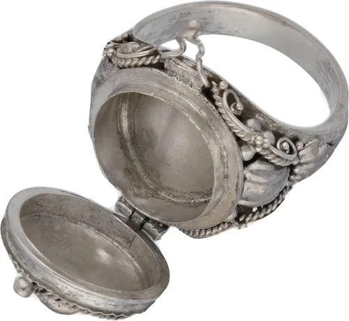 Miniatura 3 de Medallón medieval de plata de ley con veneno de cruz y granate, ónix o anillo de piedra lunar (tamaños 6, 7, 8, 9, 10)