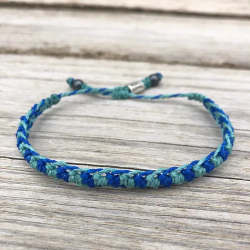 Miniatura 6 de Rumi Sumaq Pulseras de Orgullo y Bandera del País con Atadura de Tirón — Pulseras Macramé Trenzadas a Mano, Nudo de Pescado y Trenzadas Ajustables