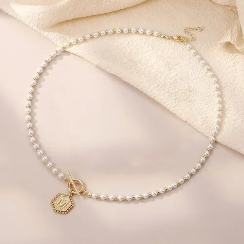 Miniatura 7 de Collar de perlas con inicial de oro para mujer, chapado en oro de 14 quilates, hecho a mano de 0.197in, collar de perlas de imitación redondo