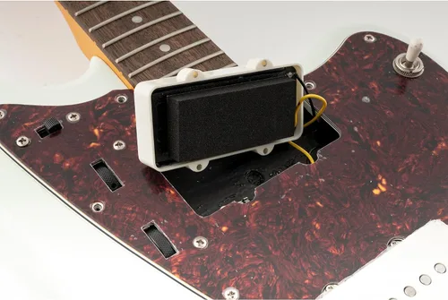 Miniatura 6 de Musiclily Pro 70x30x10mm Espuma de Altura para Pastillas Autoadhesiva de EVA para Pickup Jazzmaster, Negro (Juego de 10)