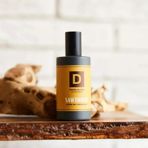 Miniatura 8 de Duke Cannon Proper Cologne Sawtooth Perfume para hombre Eau de Parfum Aire Alpino y Madera de Cedro Fragancia fresca, amaderada y duradera