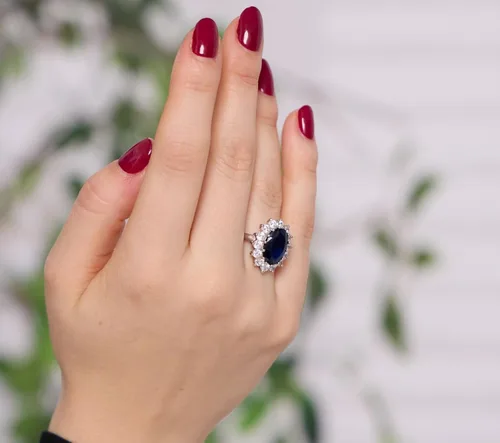 Miniatura 4 de Beaux Bijoux Anillo de Compromiso de Plata de Ley Grande Ovalado con Zafiro Azul Creado y Circonia Cúbica Clara, Anillo de Novia, Estilo Princesa
