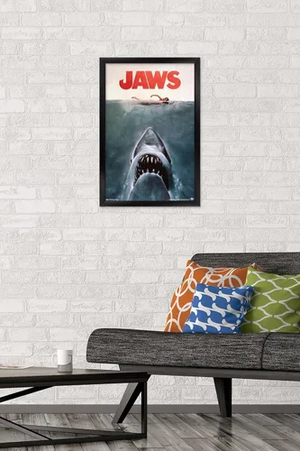 Miniatura 2 de Trends International Jaws - Póster de pared de una hoja, 14.725 x 22.375 pulgadas, versión con marco negro