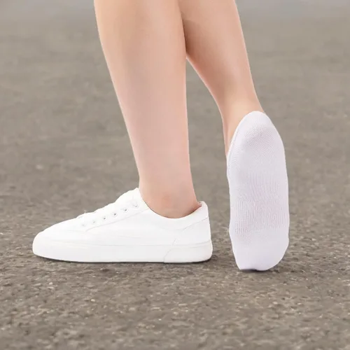 Miniatura 9 de IDEGG Calcetines invisibles para mujeres y hombres, de corte bajo al tobillo, cortos, antideslizantes, atléticos, para correr, novedosos