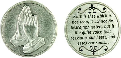 Miniatura 2 de Lumen Mundi Token de bolsillo de manos orando devocional tono plateado con oración de fe