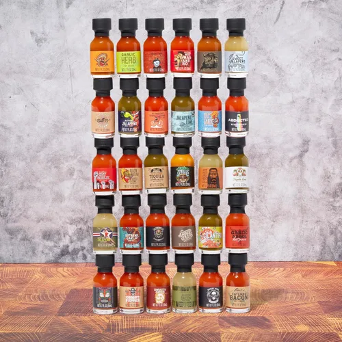 Miniatura 3 de Thoughtfully Juego de regalo de muestra de salsa picante gourmet para cumpleaños, paquete de 30 con sabores como hierba de ajo y whisky de manzana