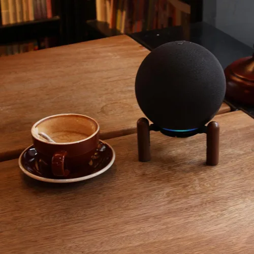 Miniatura 6 de Soporte de montaje de escritorio para el nuevo Echo Studio 2025, Echo 4ª generación y otros altavoces adecuados. Madera de nogal negro.