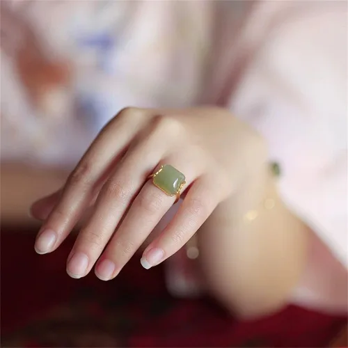 Miniatura 3 de Anillo de bambú verde vintage de jade hetian para mujer, delicado estilo chino, hecho a mano, con piedras preciosas ajustables, banda de dedo