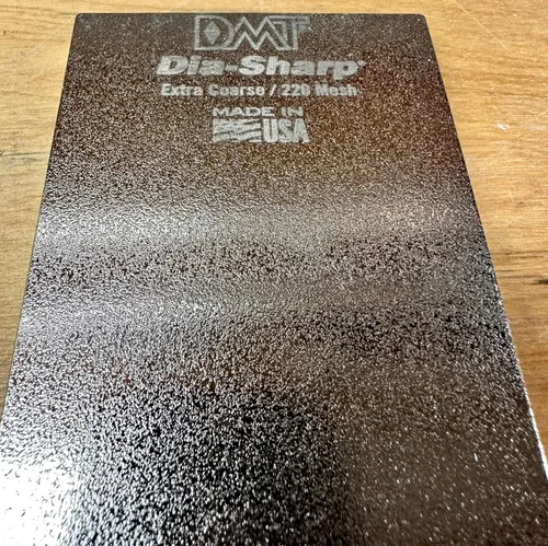 Miniatura 9 de DMT D8X Diamond Dia-Sharp Piedra de Banco, Afilador de Cuchillos - Extra Grueso (220) Afilado Plano, Fabricado en los Estados Unidos 8" x 3" x 0.38