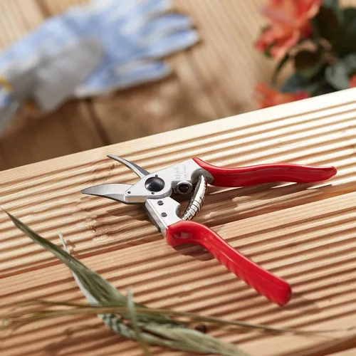 Miniatura 2 de Felco Tijeras de podar F6 - Cortadoras de jardín de 7.7 pulgadas fabricadas en Suiza para manos medianas Podadoras de mano para jardinería