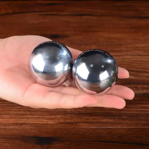 Miniatura 3 de BRABUD 1.9 pulgadas, un par de bolas de salud de Baoding, bolas de estrés chinas para aliviar el estrés con campanadas (plateado)