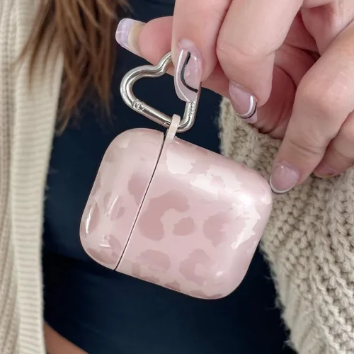 Miniatura 3 de Velvet Caviar Funda compatible con AirPods de tercera generación con llavero – Lindas fundas protectoras duras para AirPod 3 para mujer – Estampado