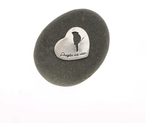 Regalo de recuerdo de condolencias – Los ángeles están cerca – Placa de peltre sobre una piedra de río – Bonita adición a un jardín conmemorativo
