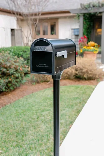 Miniatura 2 de ARCHITECTURAL MAILBOXES - Buzón de correo de montaje en poste 8760B-10 Carlisle, mediano, color negro