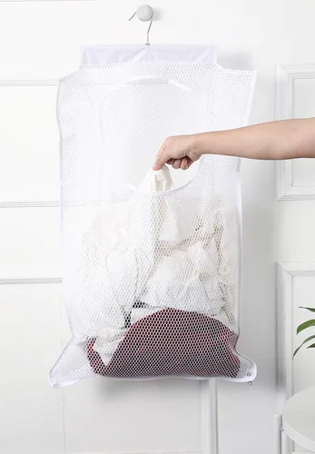 Miniatura 3 de Bolsa de malla para colgar en la puerta, cesta pequeña de lavandería para ahorrar espacio, cesta de ropa sucia con colgador de metal giratorio