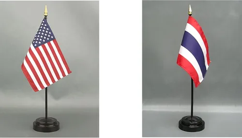 Miniatura 157 de Juego de banderas de escritorio de Afganistán, hecho en Estados Unidos, de rayón de 4 x 6 pulgadas, escritorio de oficina y pequeñas banderas