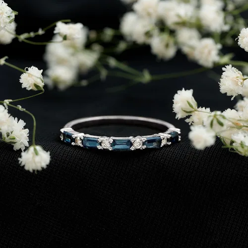 Miniatura 5 de Natural London Blue Topaz Diamond Half Eternity Anillo de calidad AAA, anillo apilable de topacio certificado – con joyero