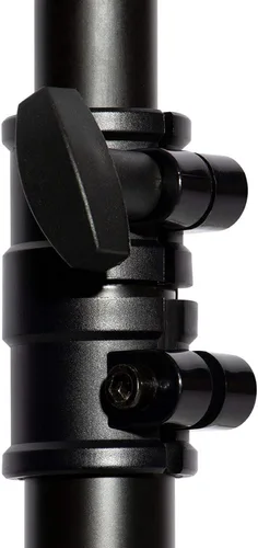 Miniatura 5 de OnStage Soporte de amplificador RS7501 en escenario con brazo de pluma