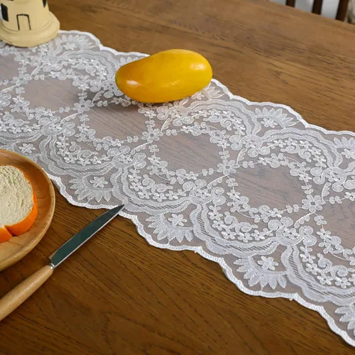 Miniatura 4 de Hsvanyr Camino de mesa de encaje blanco bordado pequeño bufanda clásica rectangular macramé mesa decoración de tocador 12 pulgadas x 27 pulgadas