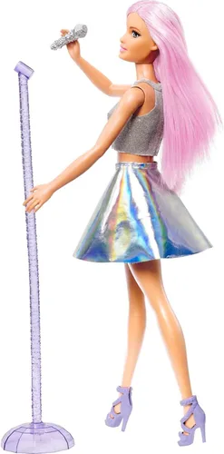 Miniatura 5 de Barbie Careers Muñeca a la moda y accesorio, estrella pop con pelo rosa y ojos marrones, con falda iridiscente, con micrófono