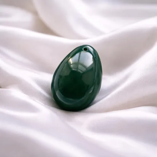 Miniatura 3 de Polar Jade Huevo de piedra hecho de jade nefrita, tamaño mediano (1.693x1.181 in), perforado, con cuerda sin encerar e instrucciones