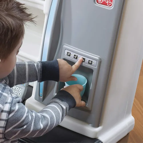 Miniatura 4 de Step2 Little Baker's Plastic Toddler Kitchen Play Estación de trabajo