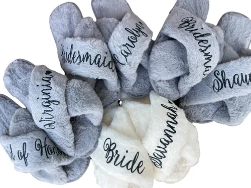 Miniatura 3 de Personalized Fluffy Slippers - Easter Gifts for Women - Bridal Party Gifts - Mothers Day Gift Box Ideas for Mom, Girlfriend - Bridesmaid Slippers