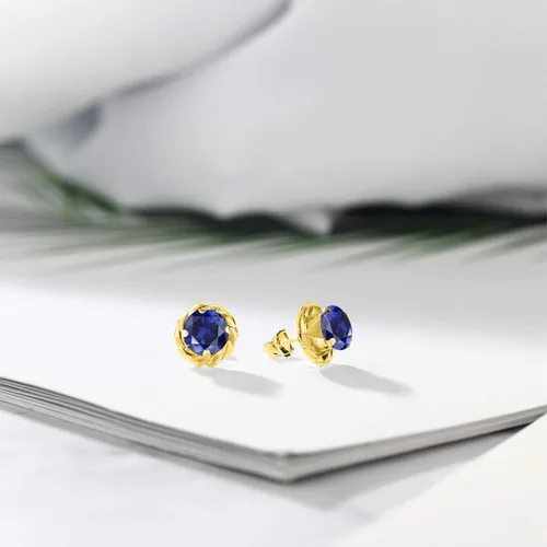 Miniatura 105 de Gem Stone King Aretes de plata de ley 925 de 0.236 in con piedra natal redonda para mujer
