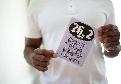 Miniatura 4 de Felicitaciones por terminar una tarjeta de felicitación de maratón 26.2 Millas Inspirado en correr