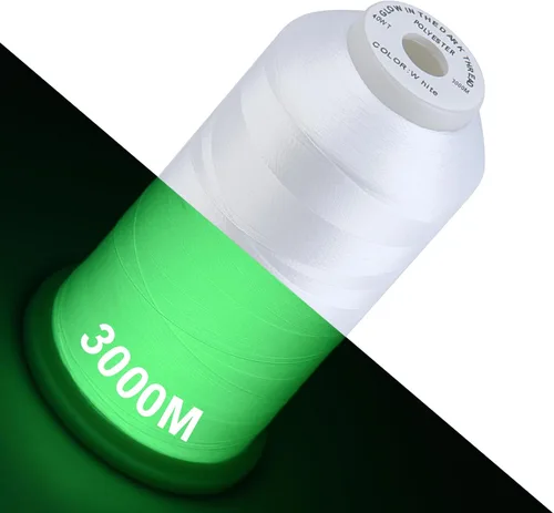 Miniatura 7 de Simthread Hilo que brilla en la oscuridad 30WT para bordar y coser 2500 yardas, color blanco