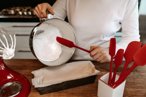 Miniatura 5 de KITCHENLOVE Juego de 5 espátulas de silicona resistentes al calor de alta calidad de 600 °F para hornear, cocinar, mezclar, antiadherentes con Rojo