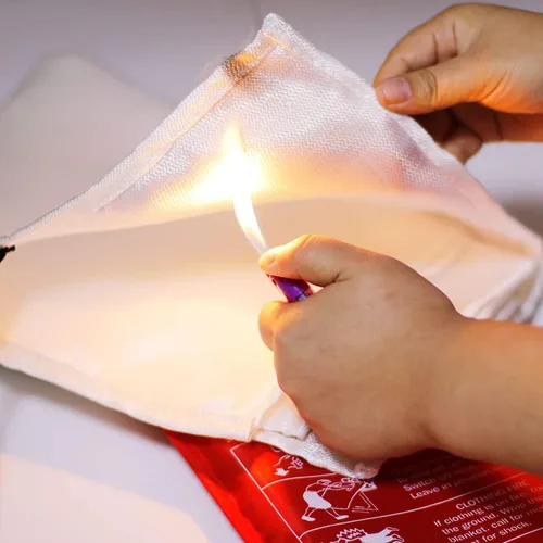 Miniatura 4 de Manta de emergencia contra incendios para el hogar y la cocina, paquete de 2 unidades de 3.3 x 3.3 pies, supresión de fibra de vidrio, ignífuga