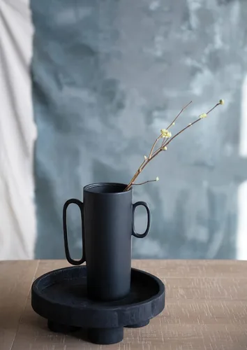 Miniatura 3 de Florero decorativo con asas asimétricas