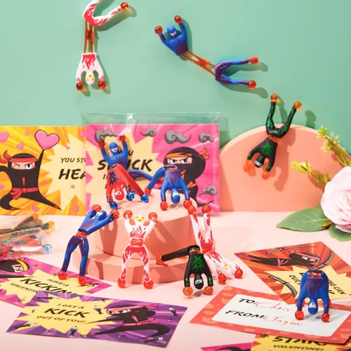 Miniatura 5 de JOYIN Paquete de 28 paquetes de ninja pegajoso para escalada en la pared para el día de San Valentín con tarjetas de regalo, juguetes para aliviar