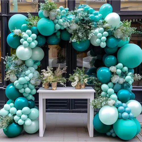 Miniatura 8 de Guirnalda de globos azul empolvado y blancos, kit de arco de globos Bobo de perlas azul claro con doble relleno para cumpleaños, baby shower, boda