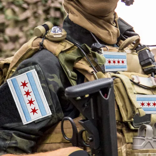 Miniatura 6 de stidsds Paquete de 2 parches de bandera estadounidense de Chicago de Estados Unidos, parches bordados, banderas de Estados Unidos, parche táctico