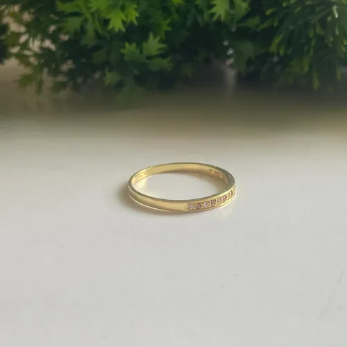 Miniatura 4 de Anillo de boda alternativo de granate y diamante blanco para mujer, anillo de aniversario de media eternidad con acabado de oro de 14 quilates