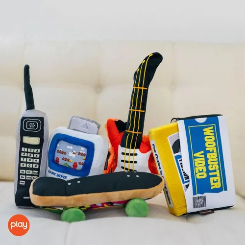 Miniatura 5 de P.L.A.Y. Bonitos juguetes de peluche para perros, con temas clásicos de los años 90, juguetes para masticar, chirriantes y arrugados, ideales