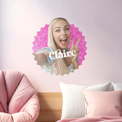 Miniatura 2 de Selfie Wall Decor Famous Pink Doll I Personalize Your Wall Decal para decoración de habitación con tu foto y nombre I Decoración de habitación rosa