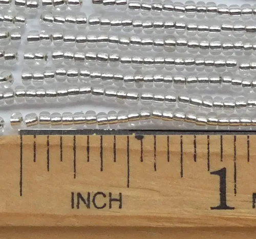 Miniatura 4 de Cuentas de semillas 10/0 de plata checa forradas de plata (paquete de una madeja)