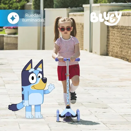 Miniatura 9 de Self Balancing Kick Scooter with Light Up Wheels, Extra Wide Deck, 3 Wheel Platform, Foot Activated Brake, 75 lbs Limit, Kids & Toddlers Girls or