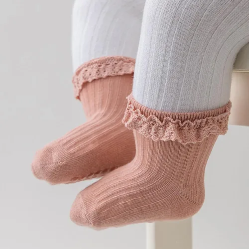Miniatura 5 de DRESHOW BQUBO Calcetines Antideslizantes para Bebés Niñas Pequeñas - Lindos Calcetines de Tobillo con Volantes y Agarre para Bebés y Niños Pequeños