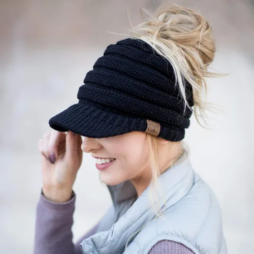Miniatura 2 de Funky Junque - Gorro para mujer con ranura para cola de caballo