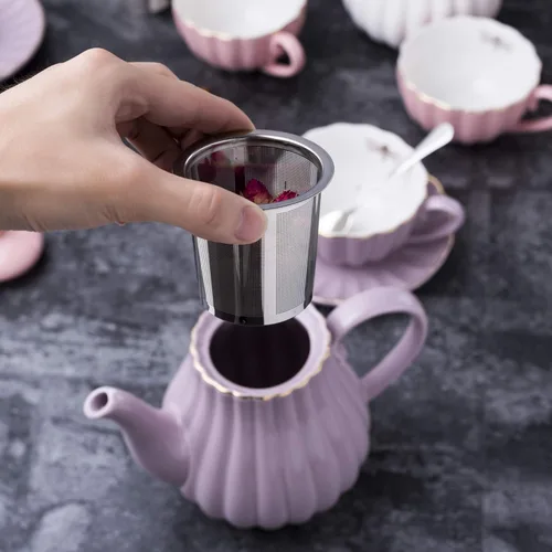 Miniatura 4 de Jusalpha Fine China Juego de Taza de Café/Taza de Té Morada de 8 OZ, Platillo, Cucharas, Tetera y Cremera, 17 Piezas (Juego FD-TW17PC, Morado)