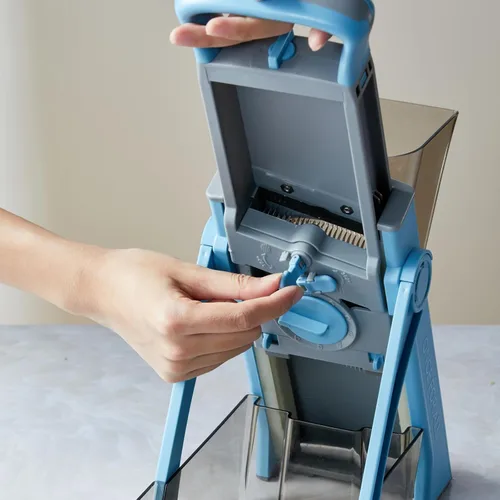 Miniatura 6 de Cortadora de mandolina todo en 1 versión actualizada 2025 para cocina y rebanadora de mandolina ajustable. Cuchilla desmontable, corte en rodajas