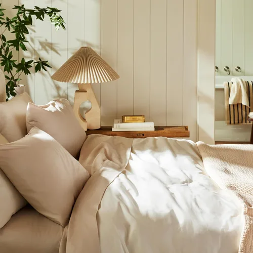 Miniatura 5 de Brooklinen Funda de edredón de satén de lujo, 100% algodón, tamaño matrimonial/queen en guijarros con lazos en las esquinas extralargos y cierre