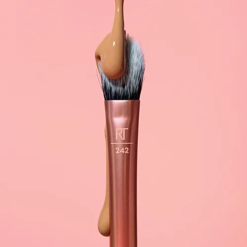 Miniatura 4 de Real Techniques Cepillo de maquillaje corrector iluminador, cepillo viral de pata de gatito oculta debajo de los ojos e imperfecciones, cubre