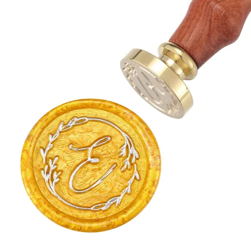 Miniatura 5 de Yoption Sello de cera con letra E escrita a mano, alfabeto inicial vintage con sello de cera de sellado de rama de olivo