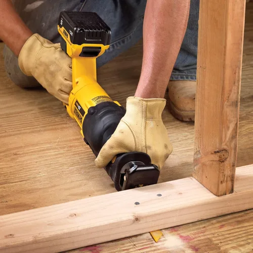 Miniatura 9 de DEWALT DCS380P1 Kit de sierra circular con batería de iones de litio 20V MAX